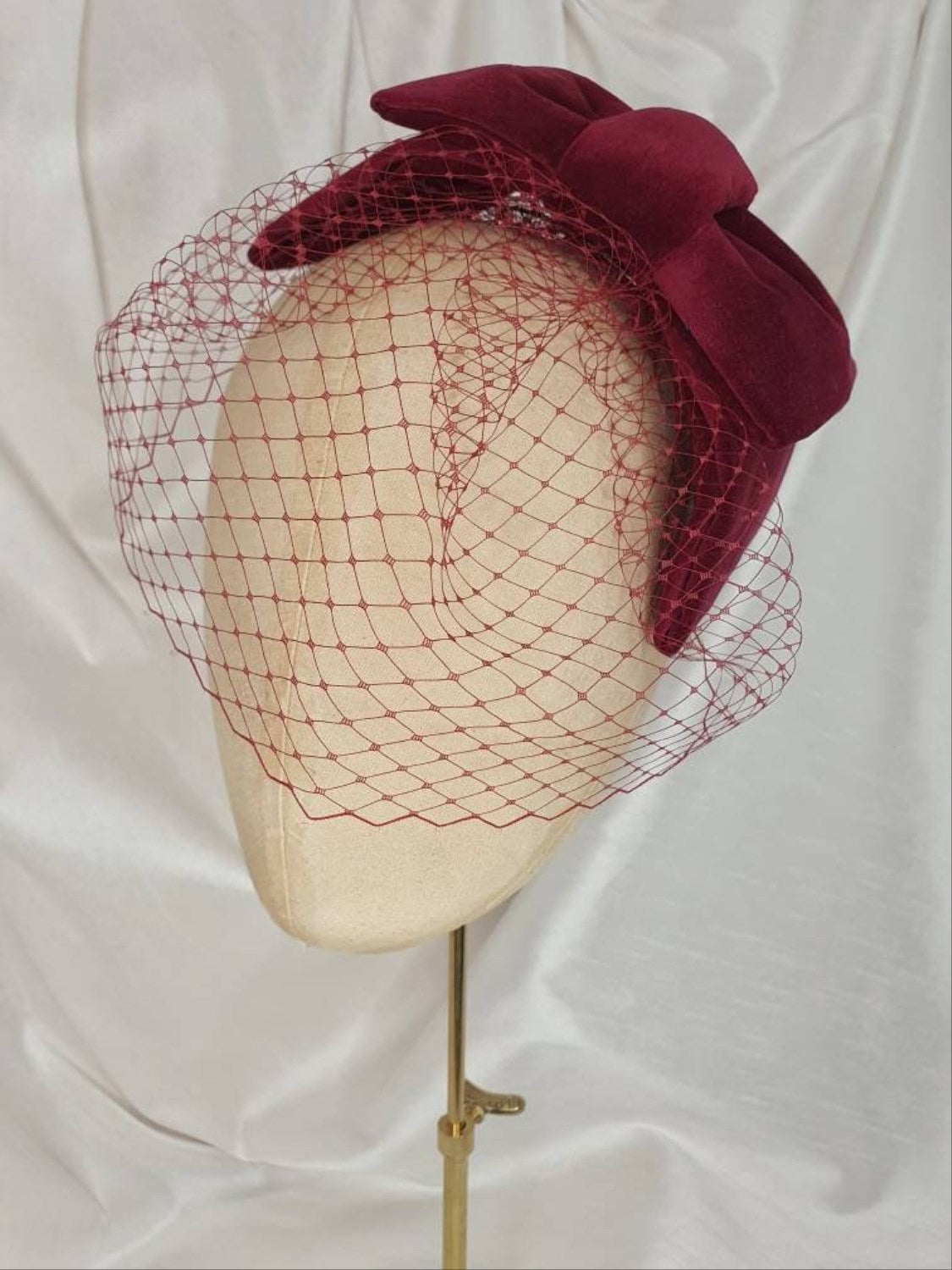 Veiled wine velvet hair bow