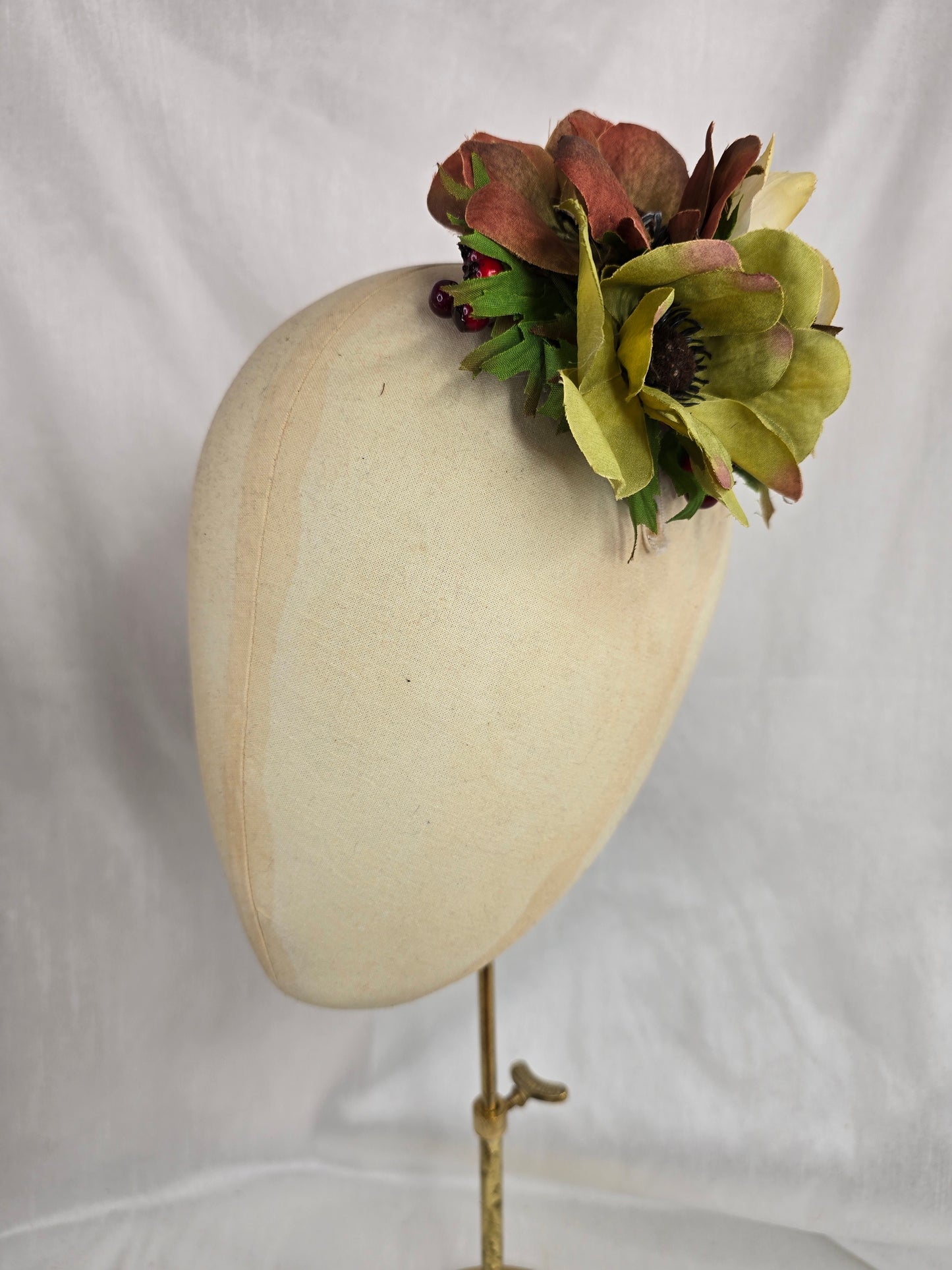 Autumn anemone hair flower/corsage