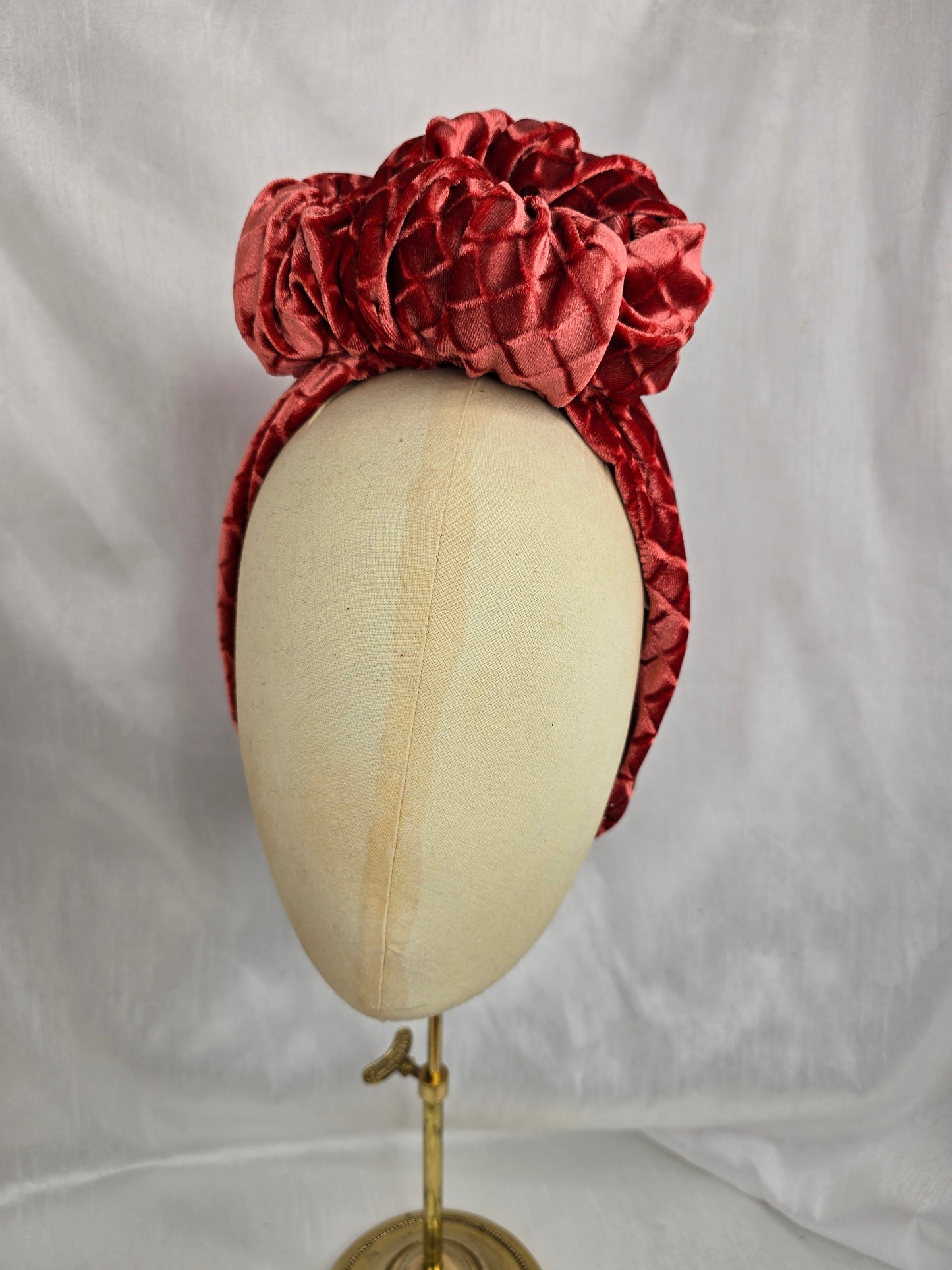 Embossed copper stretch velvet turban with flowers