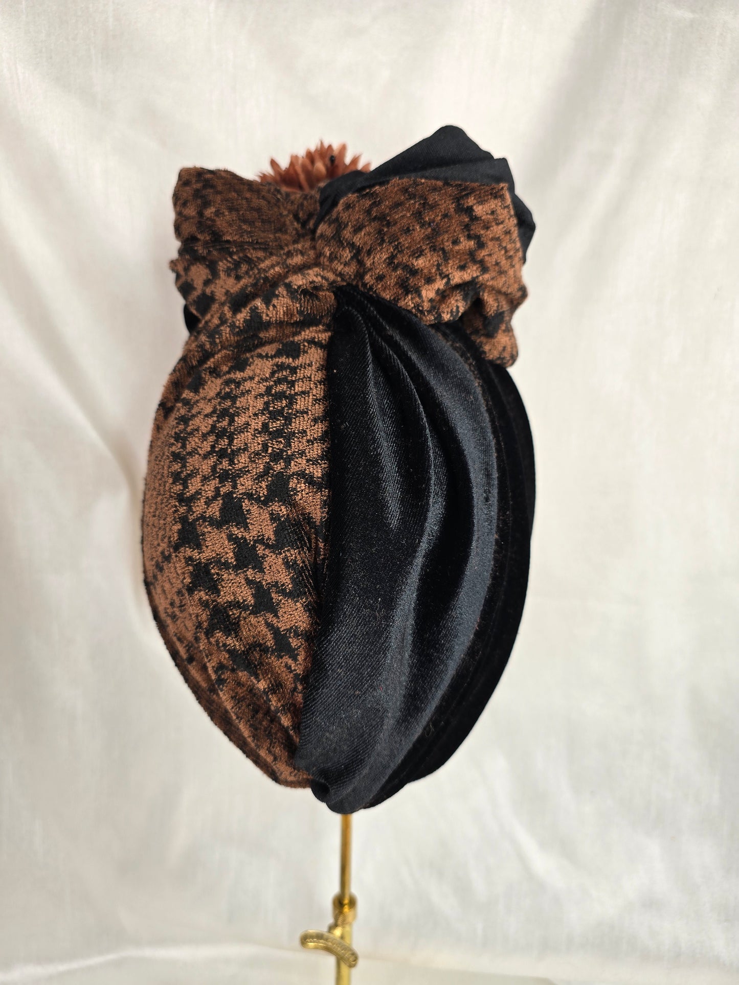 Brown houndstooth and black stretch velvet turban with brown flowers