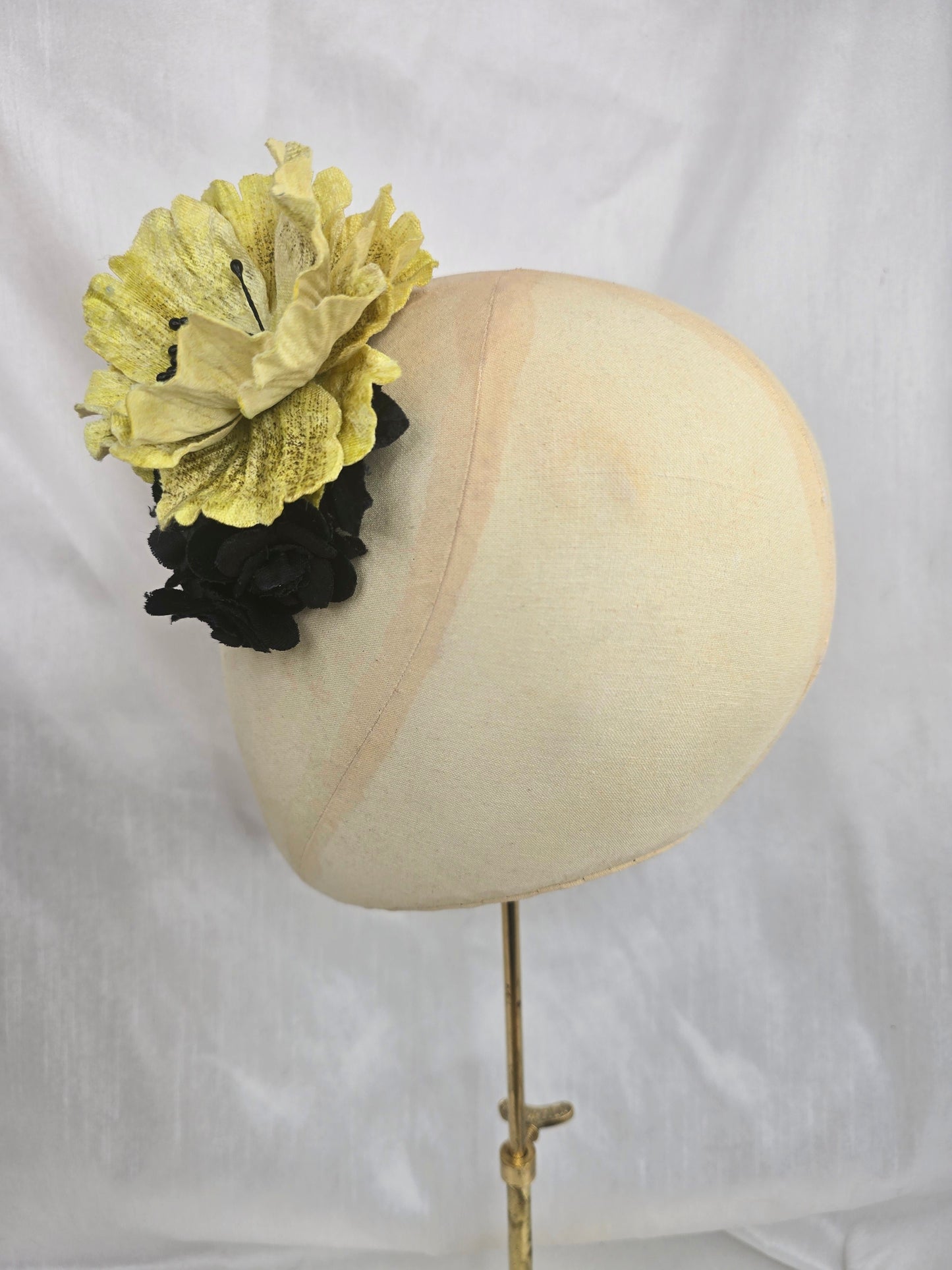Black and chartreuse stretch velvet turban with flowers