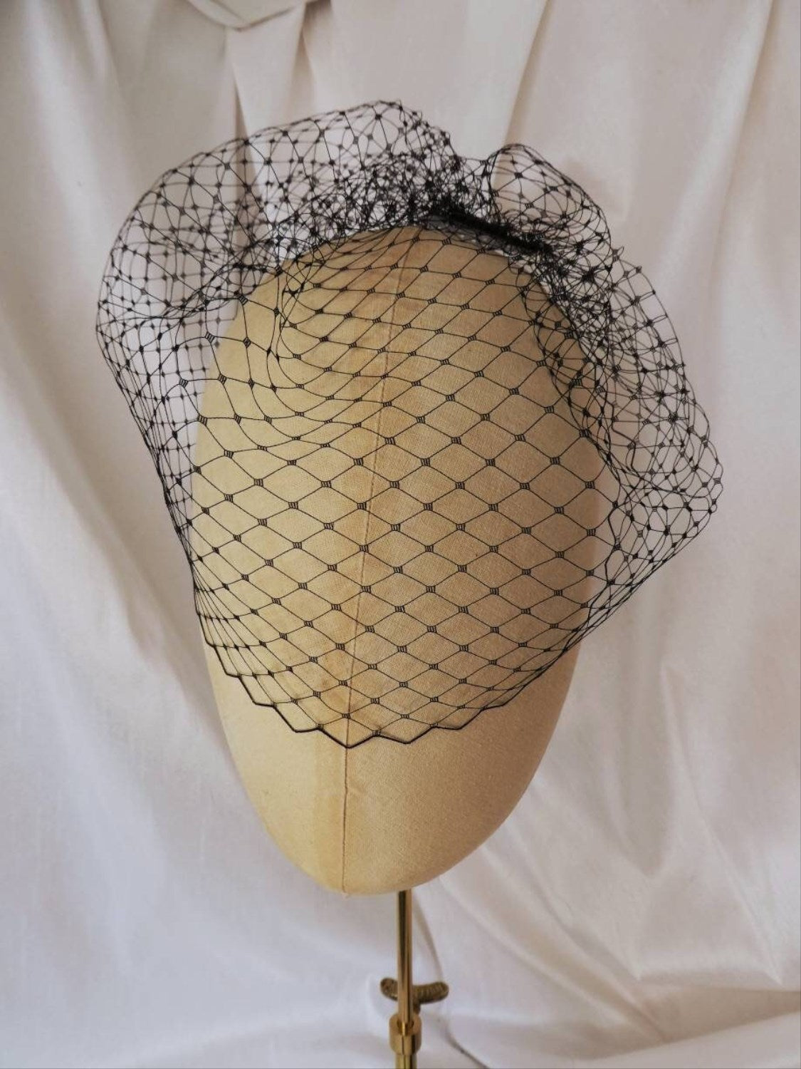 Veiled black velvet hair bow