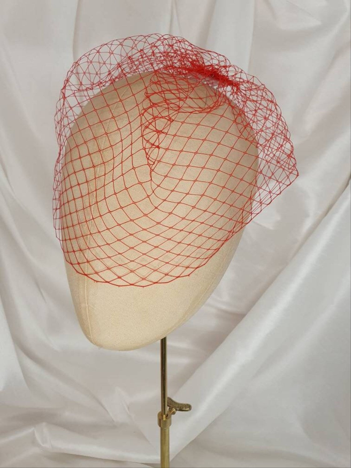 Veiled red velvet hair bow