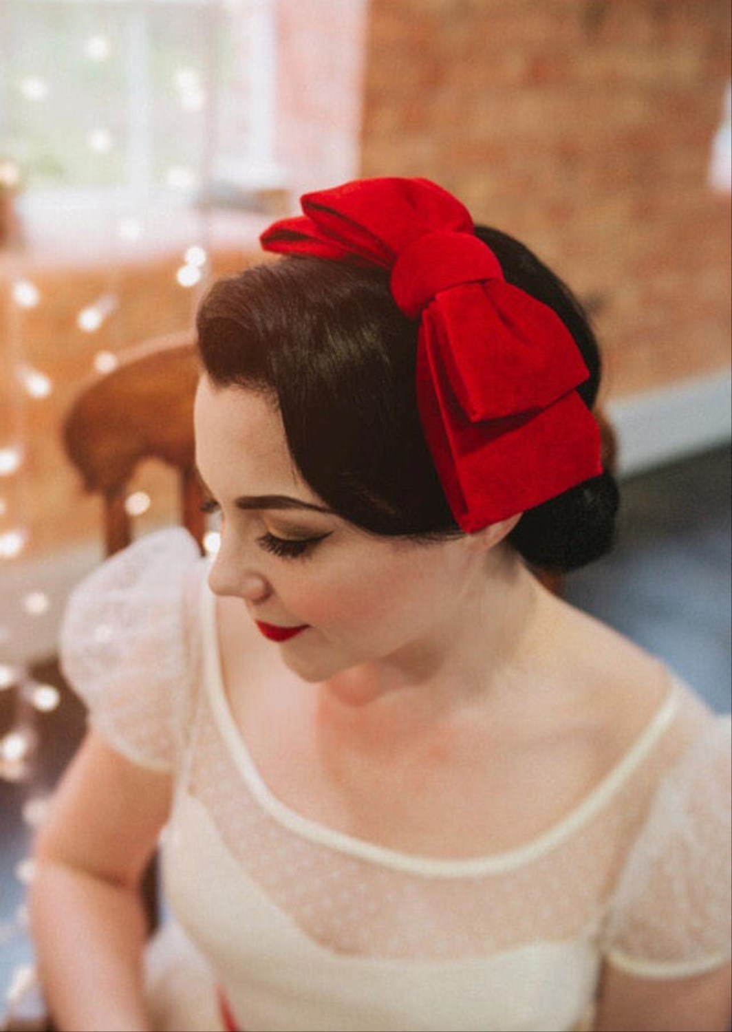 Black velvet hair bow