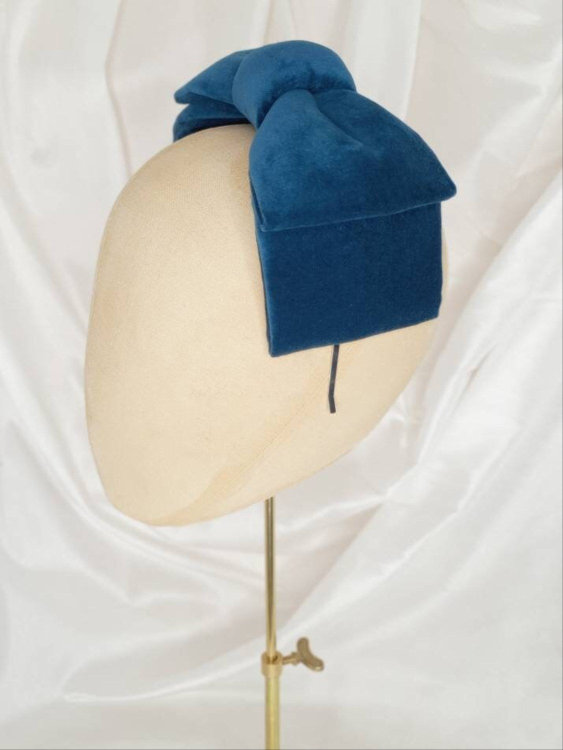 Teal blue velvet hair bow
