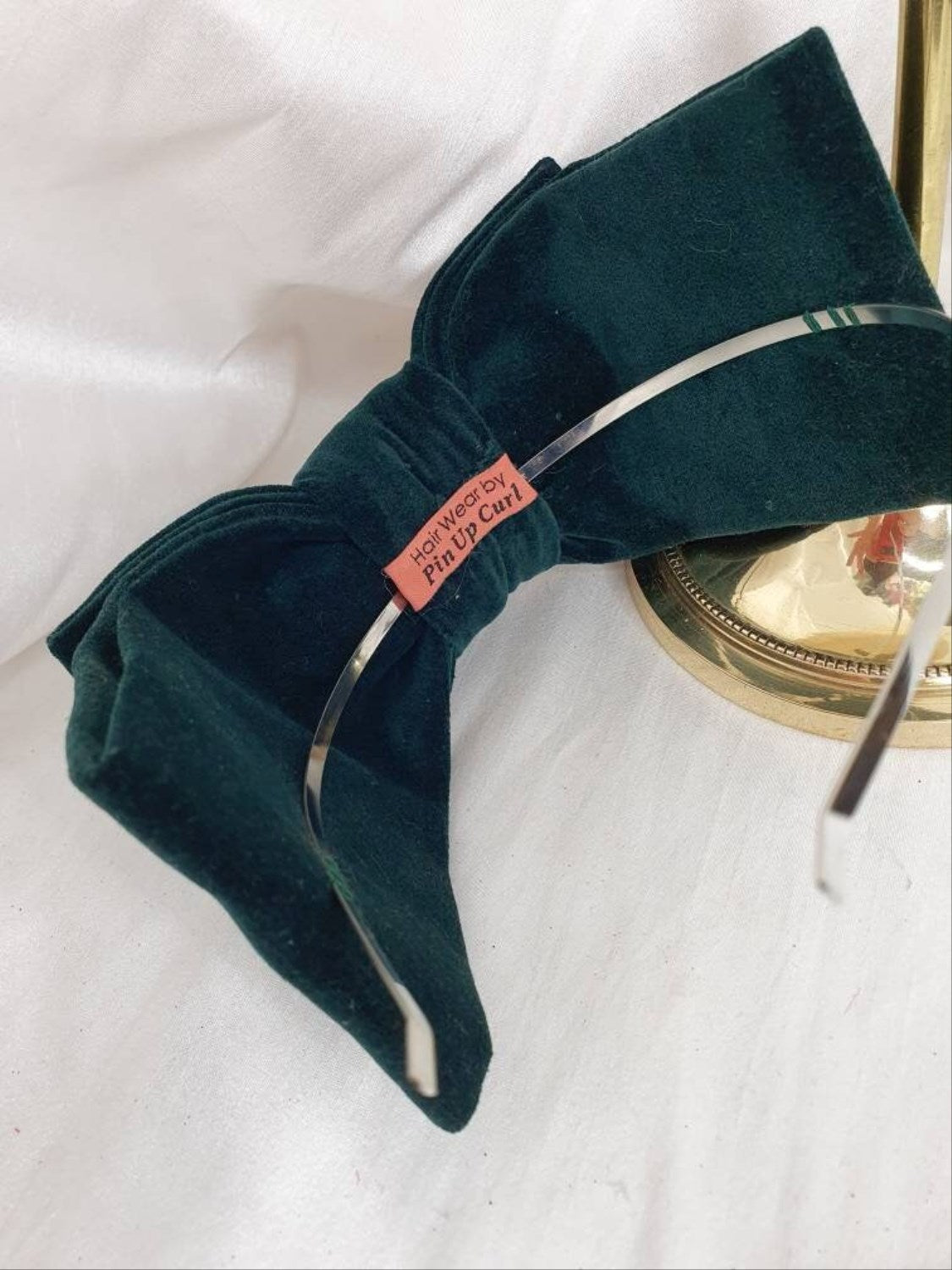 Green velvet hair bow