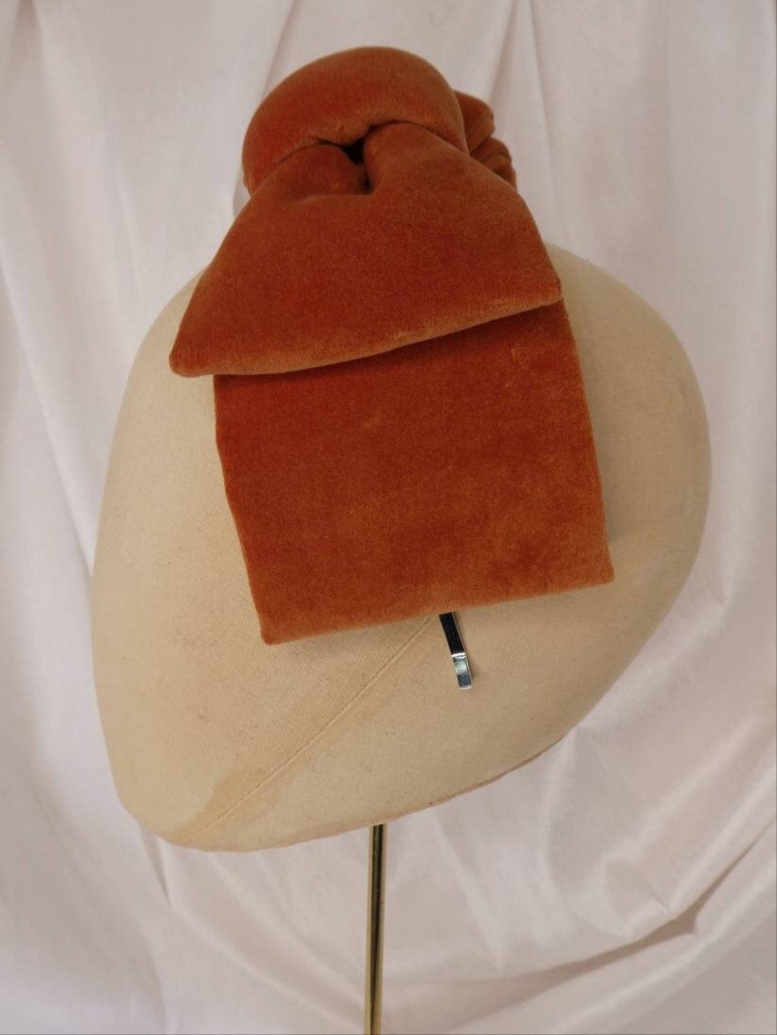 Rust velvet hair bow