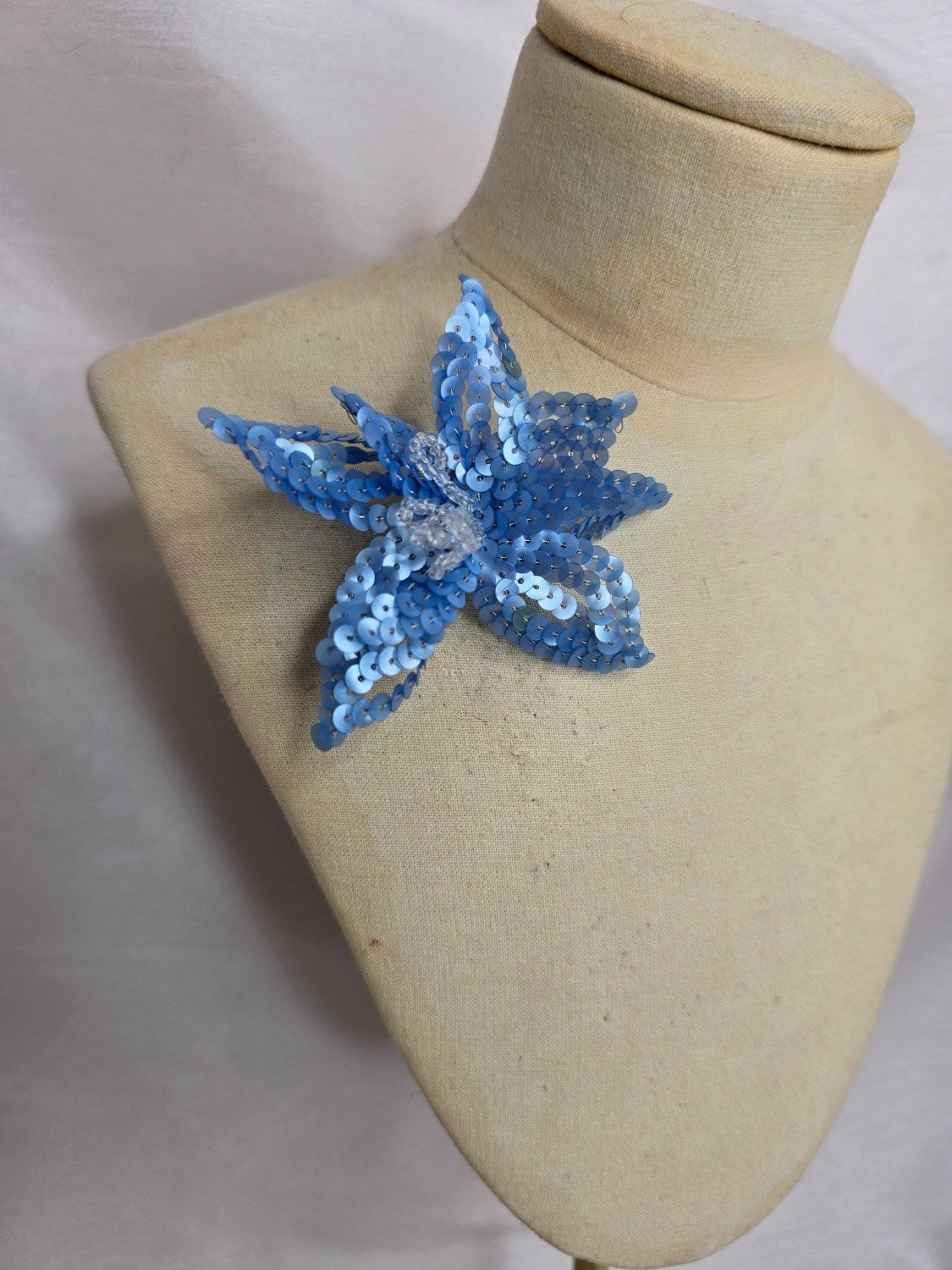 Small blue sequin flower brooch