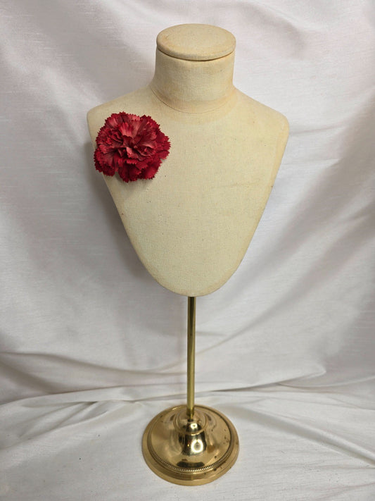 Classic mens red carnation buttonhole/bouttoniere
