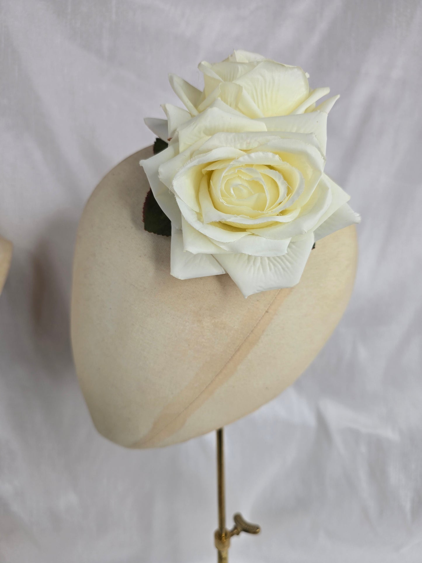 Ivory rose hair flower/corsage