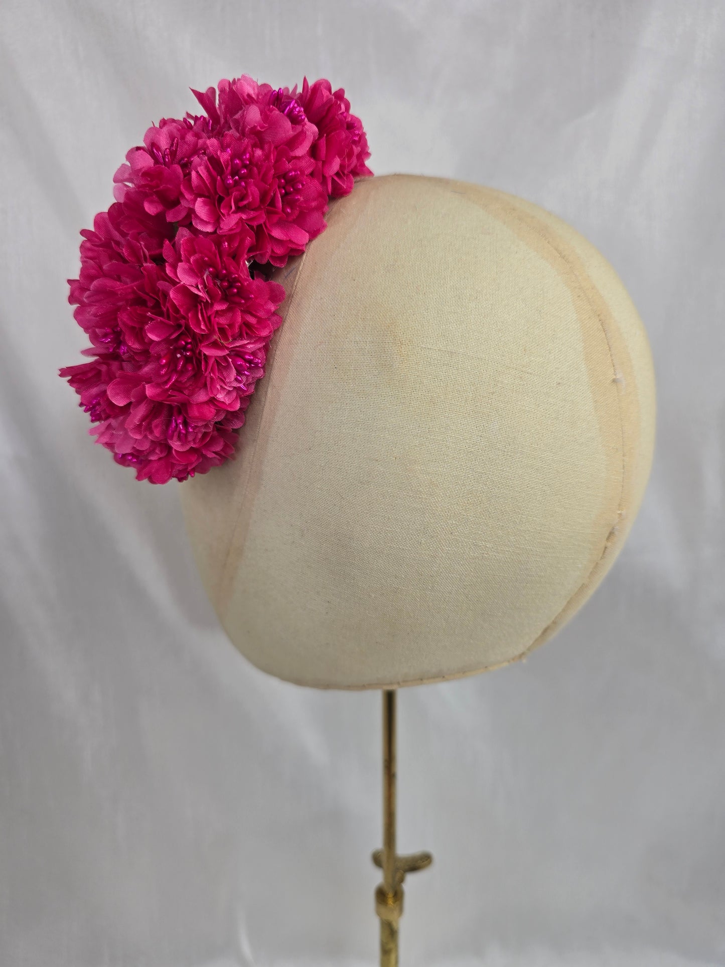 Medium cerise pink blossom hair flower/corsage