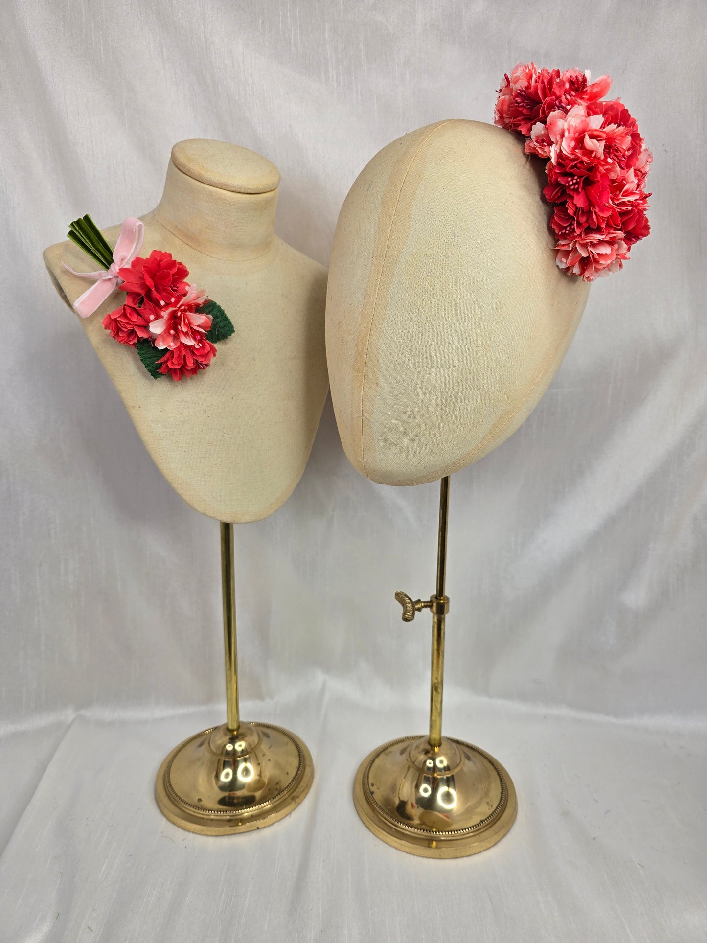 Medium coral hair flower/corsage