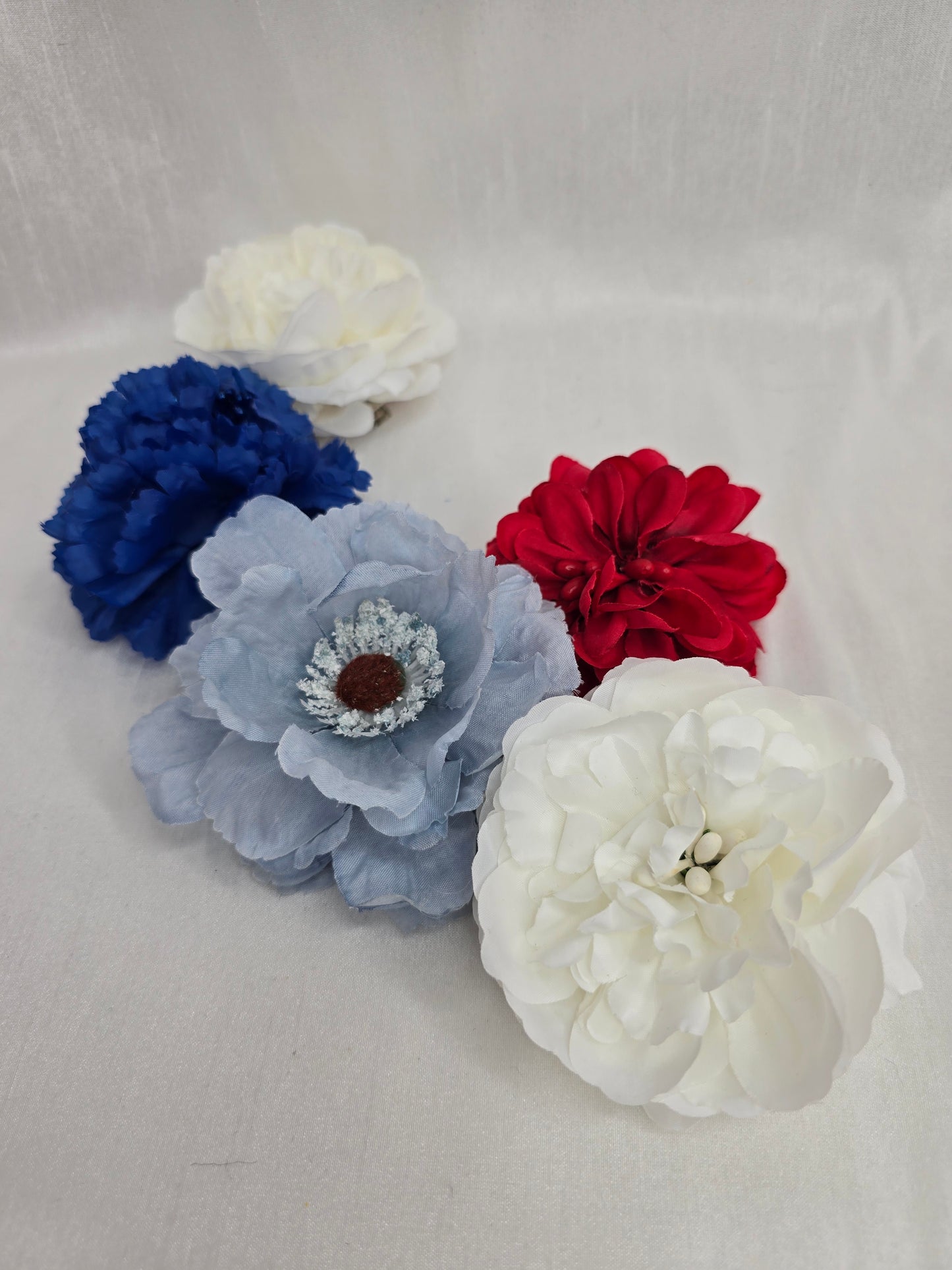 Set of 5 mix & match hair flowers/corsages - red, white and blue