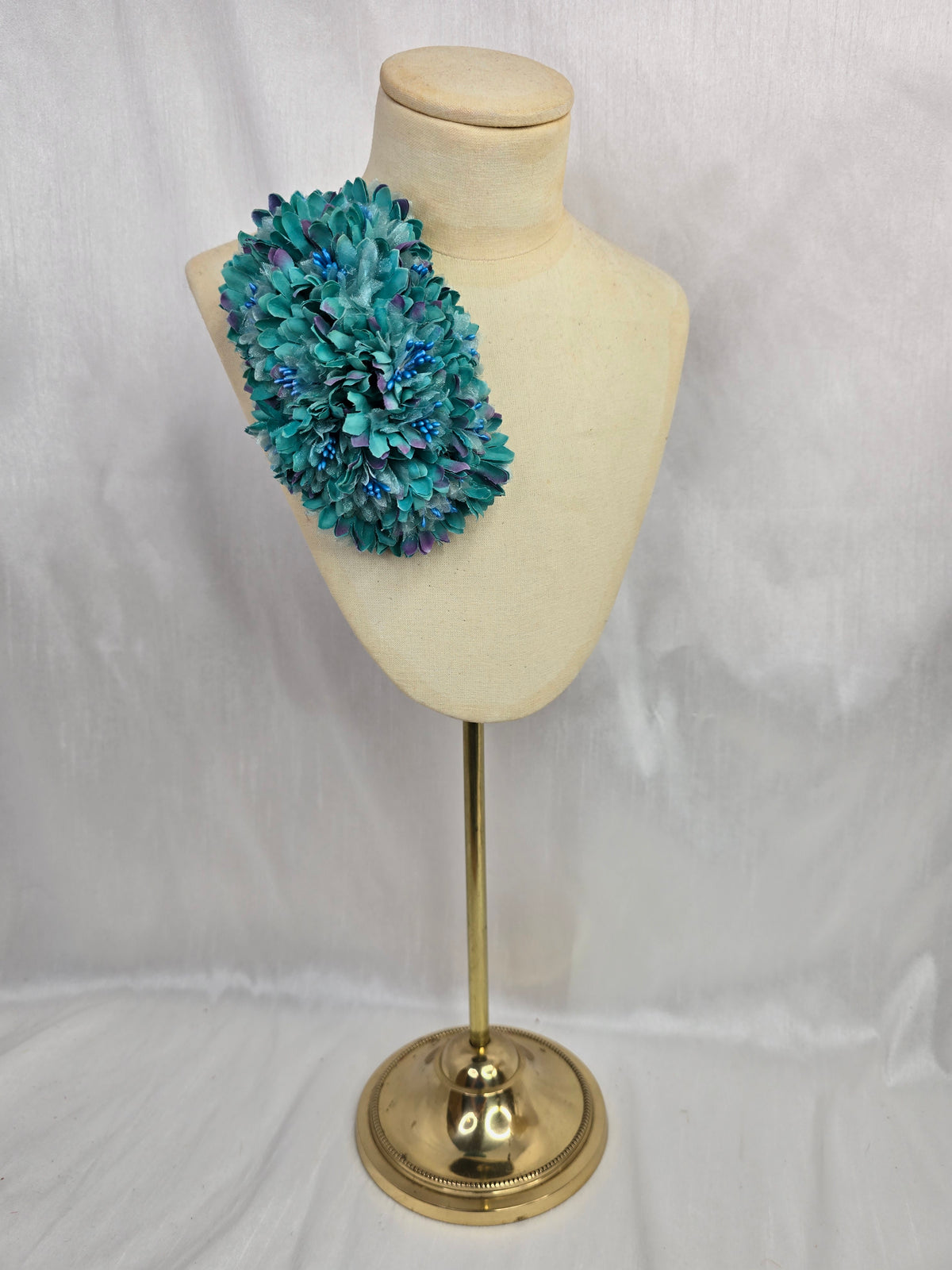Teal blossom hair flower/corsage
