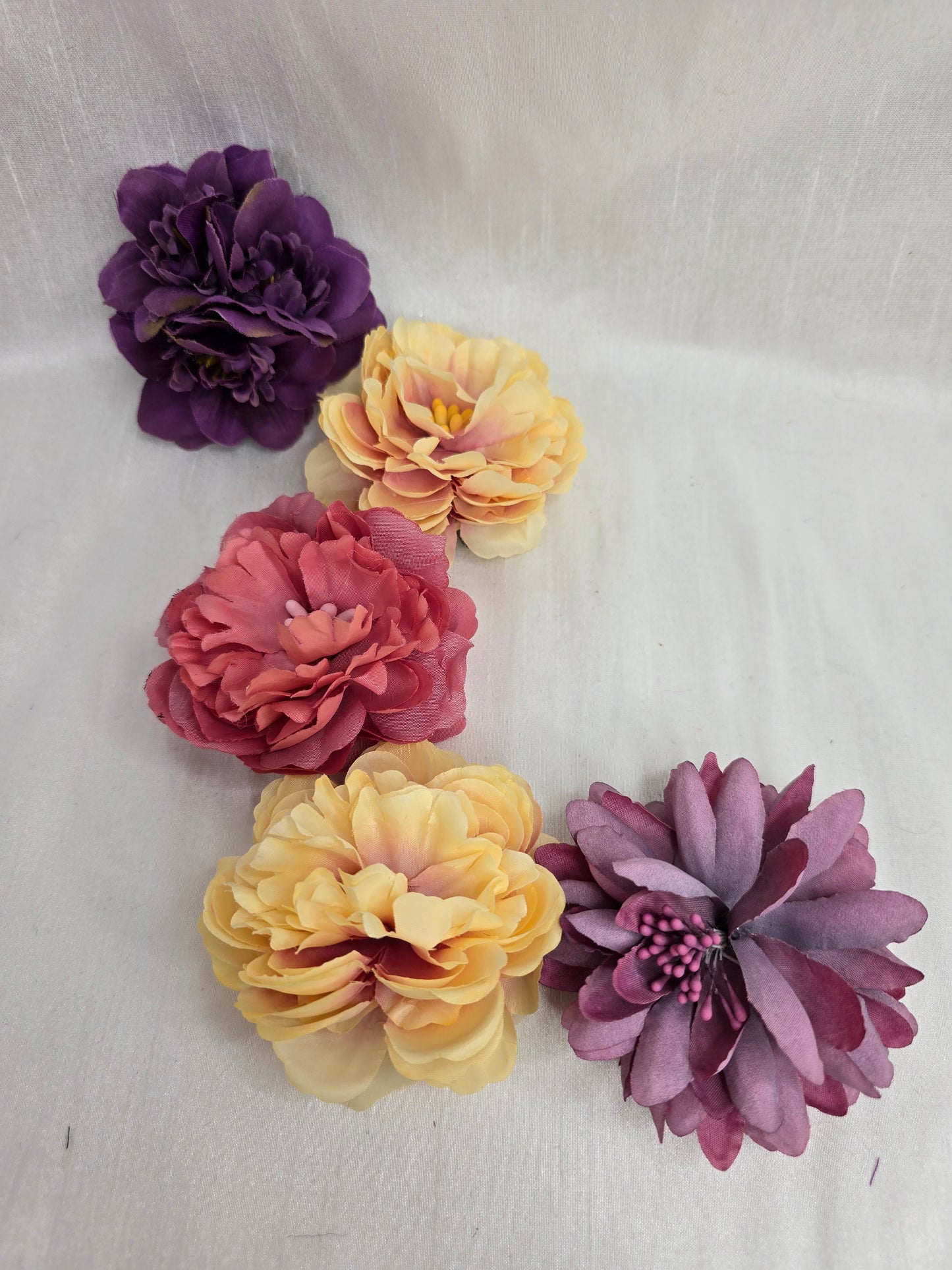 Set of 5 mix & match hair flowers/corsages - mixed
