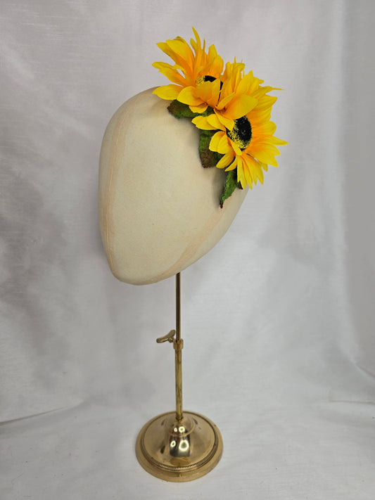 Medium sunflower hair flower/corsage