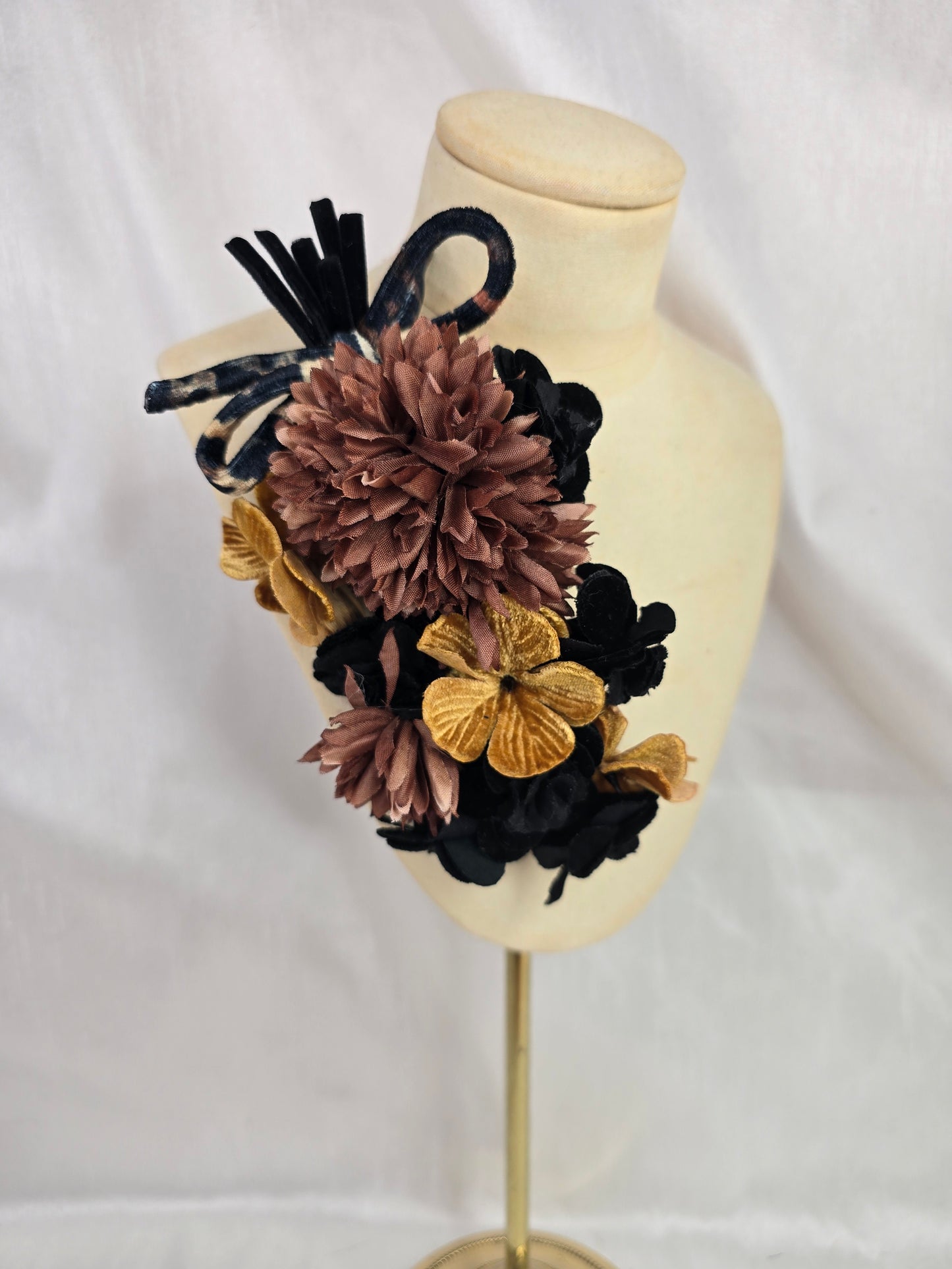 Black and leopard stretch velvet turban with  corsage
