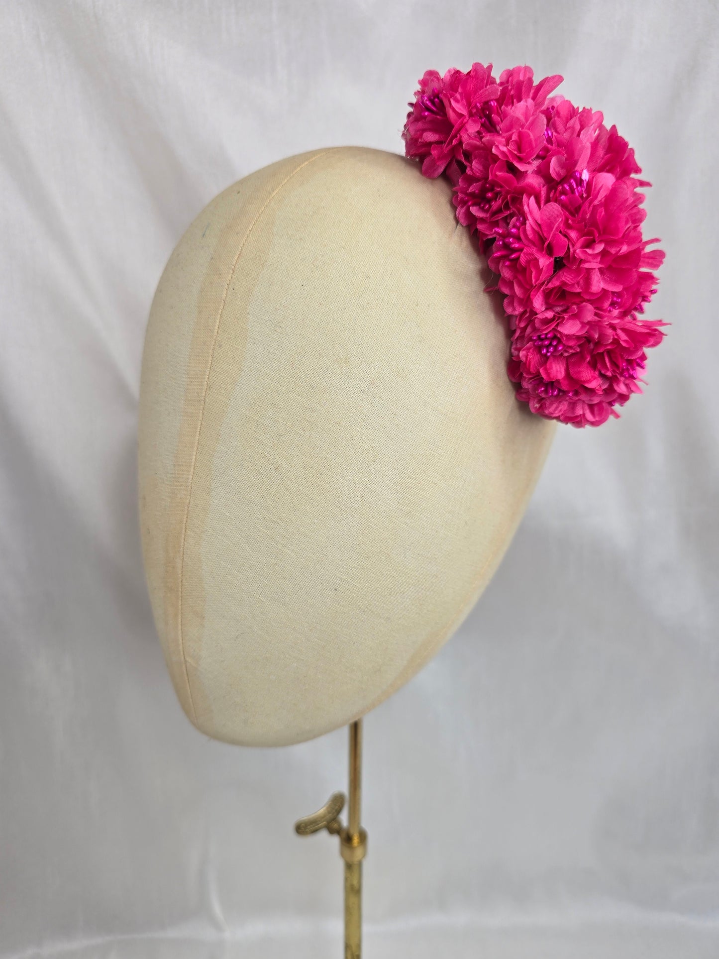 Medium cerise pink blossom hair flower/corsage