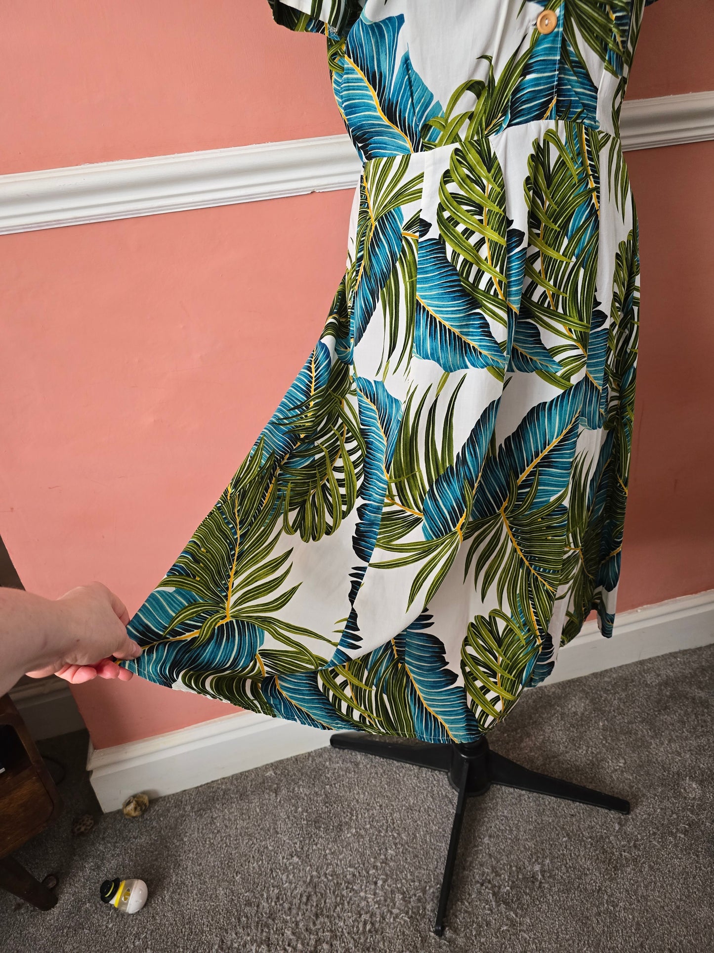 Miss Bamboo palm print 1940s style shirt dress size 16