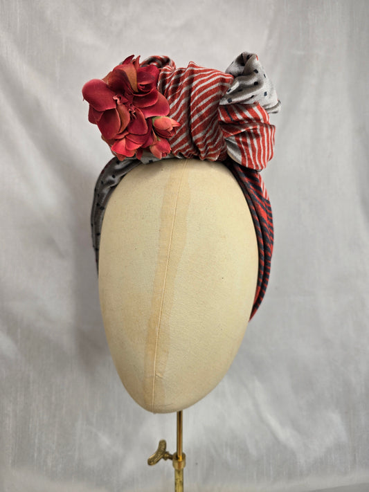 Deco print stretch velvet turban with flowers