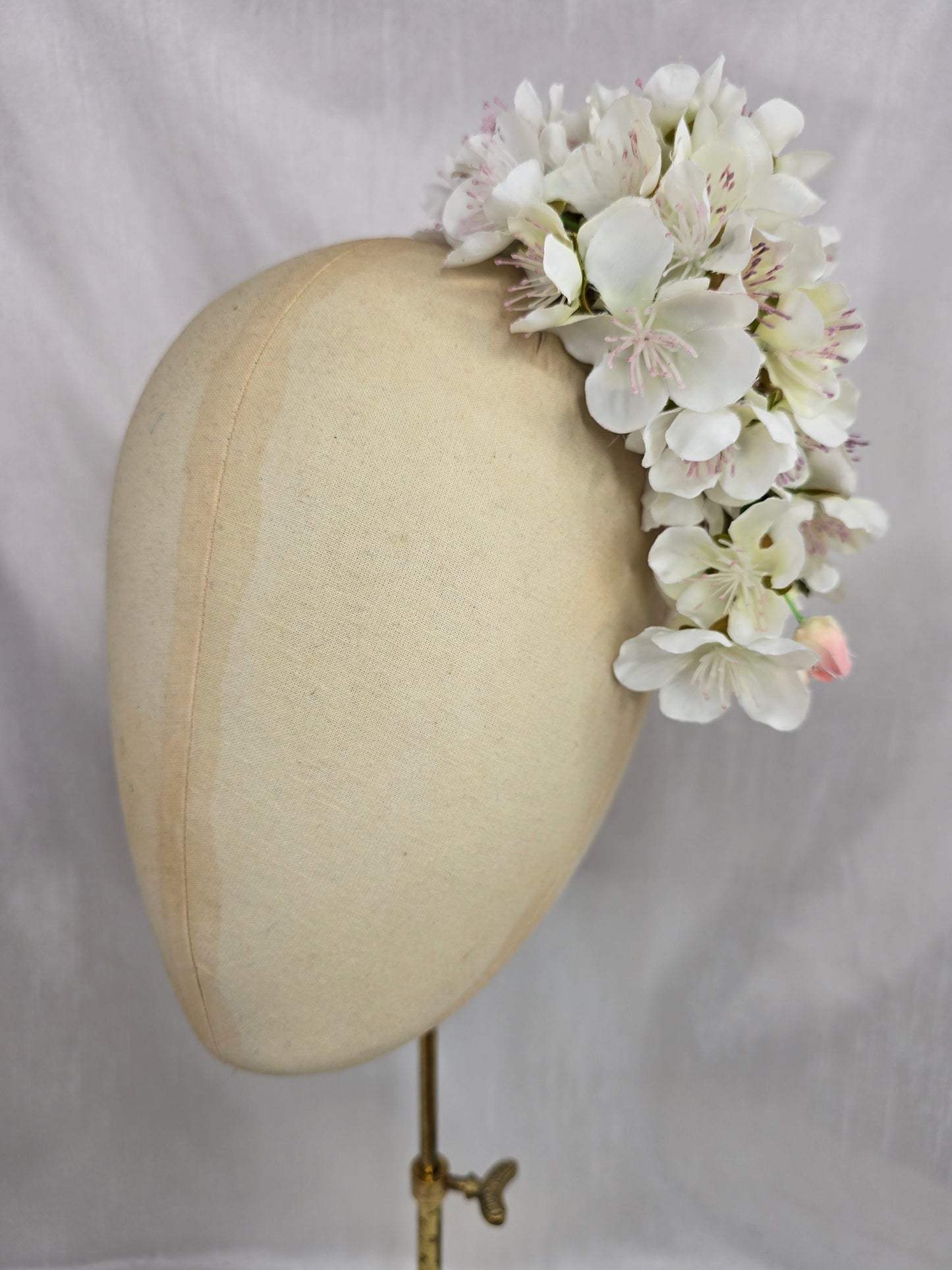 Large white cherry blossom hair flower