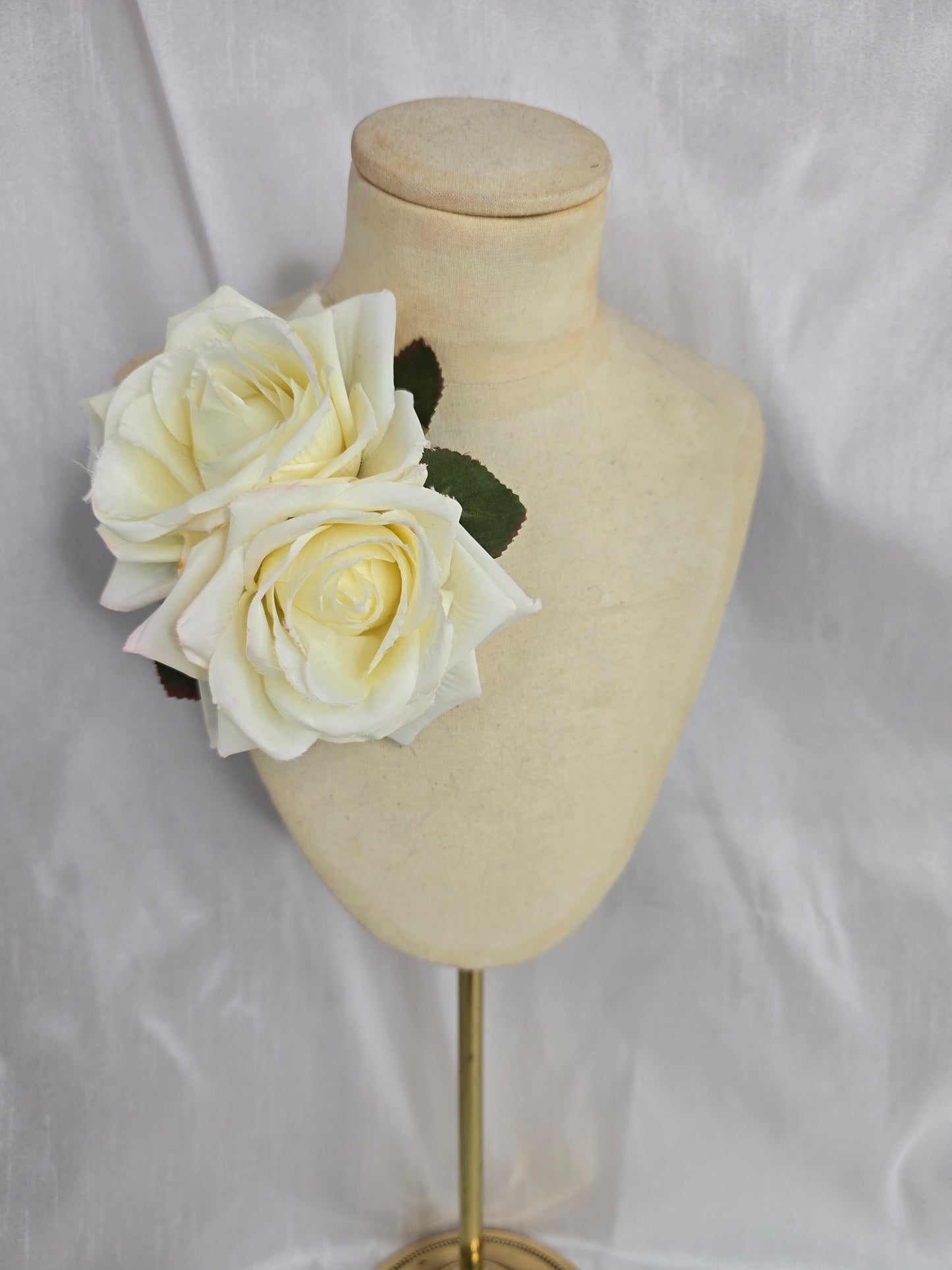Ivory rose hair flower/corsage
